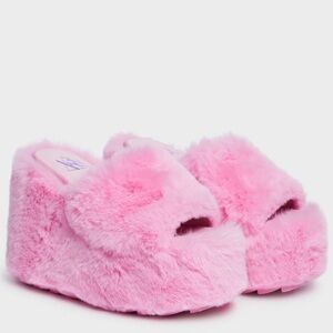 YRU Gravity Pink Faux Fur Fuzzy Platform Slide Slippers size 7